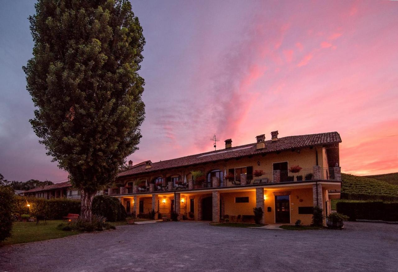 Cascina Rocca Agriturismo B&B Ла Морра Экстерьер фото